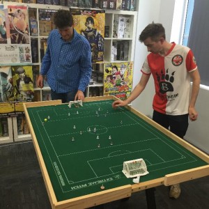 Peter dominated Neil in their quarterfinal